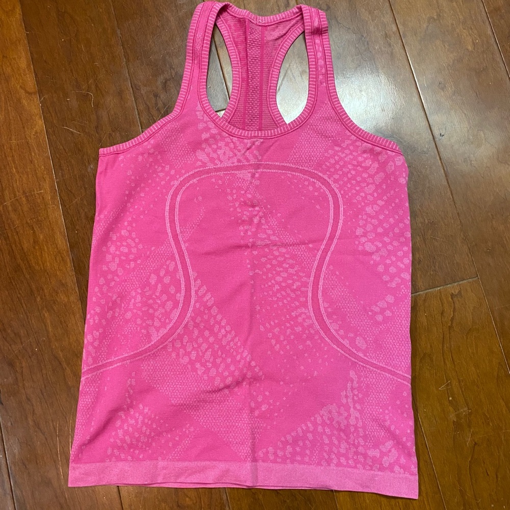 Lululemon Swiftly tank